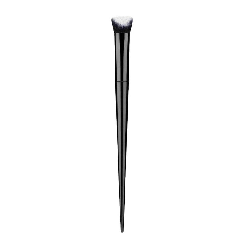 Double-sided sloping foundation brush, seamless BB cream concealer brush, Cangzhou makeup brush, universal makeup tool for concealing blemishes and acne scars.